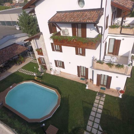 로베레토 Le Cicogne B&B 외부 사진