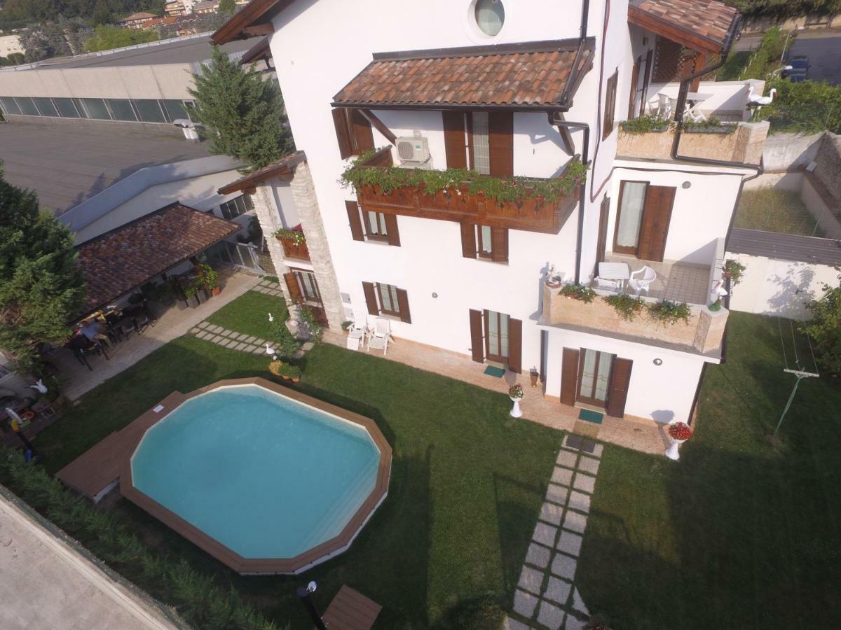 로베레토 Le Cicogne B&B 외부 사진